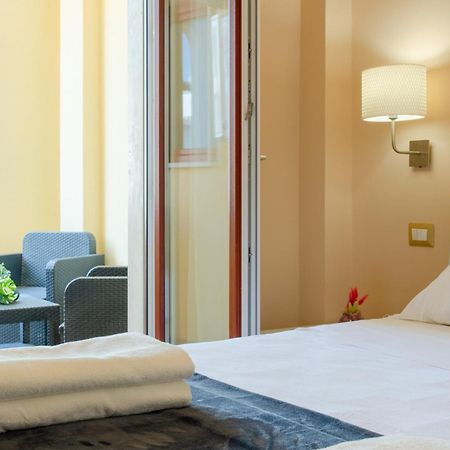 L'Affaccio Rooms - Lungomare Gallipoli Exterior foto